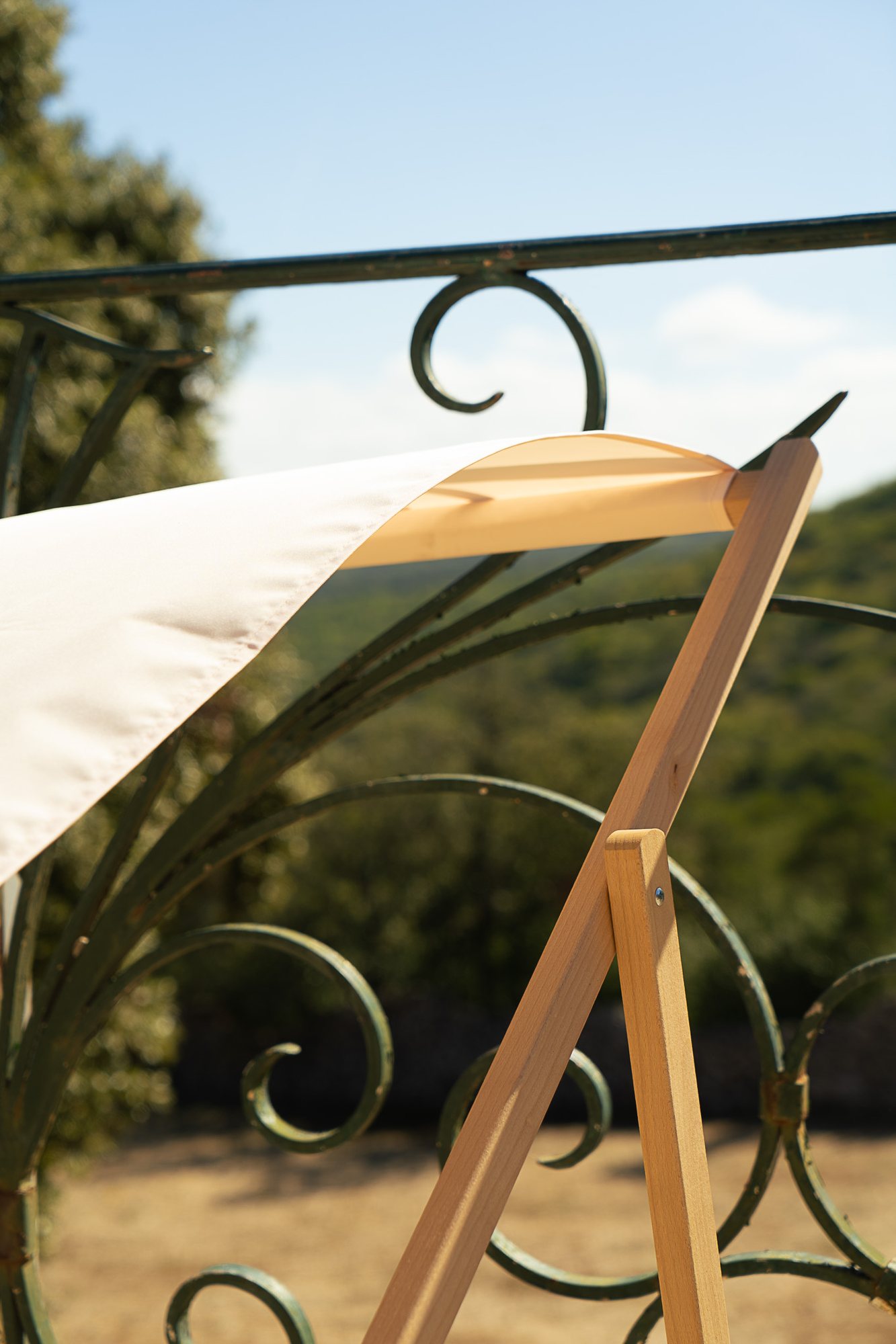 Décor de mariage en fer forgé, Hérault